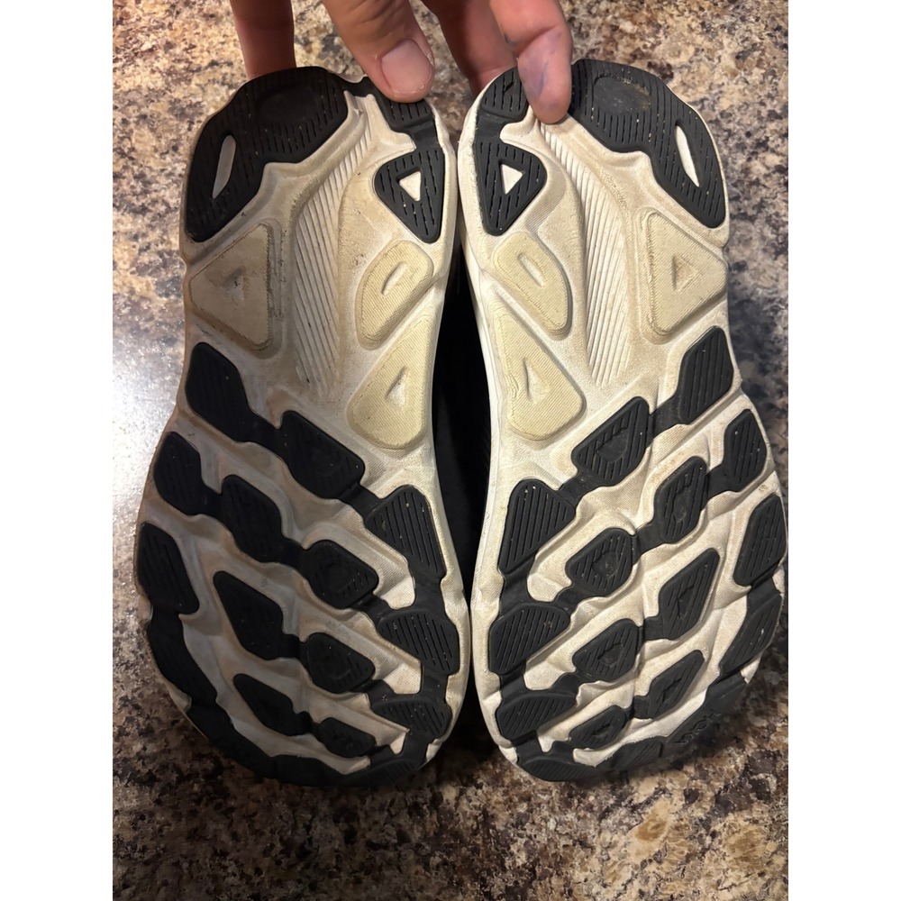 Hoka Clifton 9 Wide Running Shoes Womens 7.5D Black White Sneakers 1132211 BWHT - Picture 4 of 12